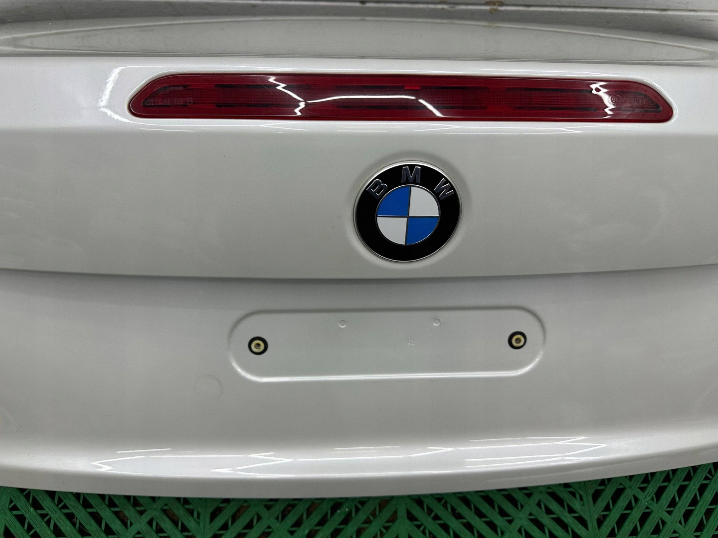 boot door BMW F23 colour A300