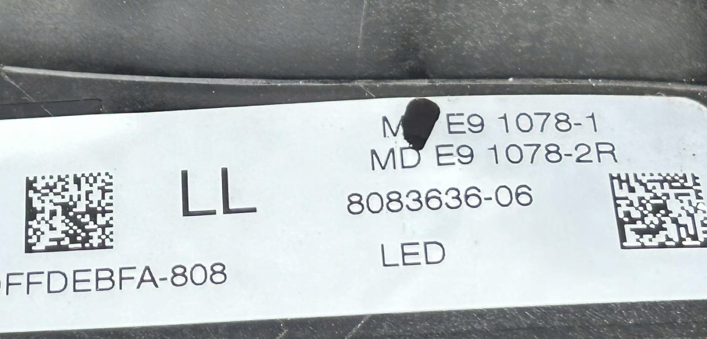 light right + left front FULL LED BMW 2 G42 M2 G87 8083636 8083635 KOMPLET