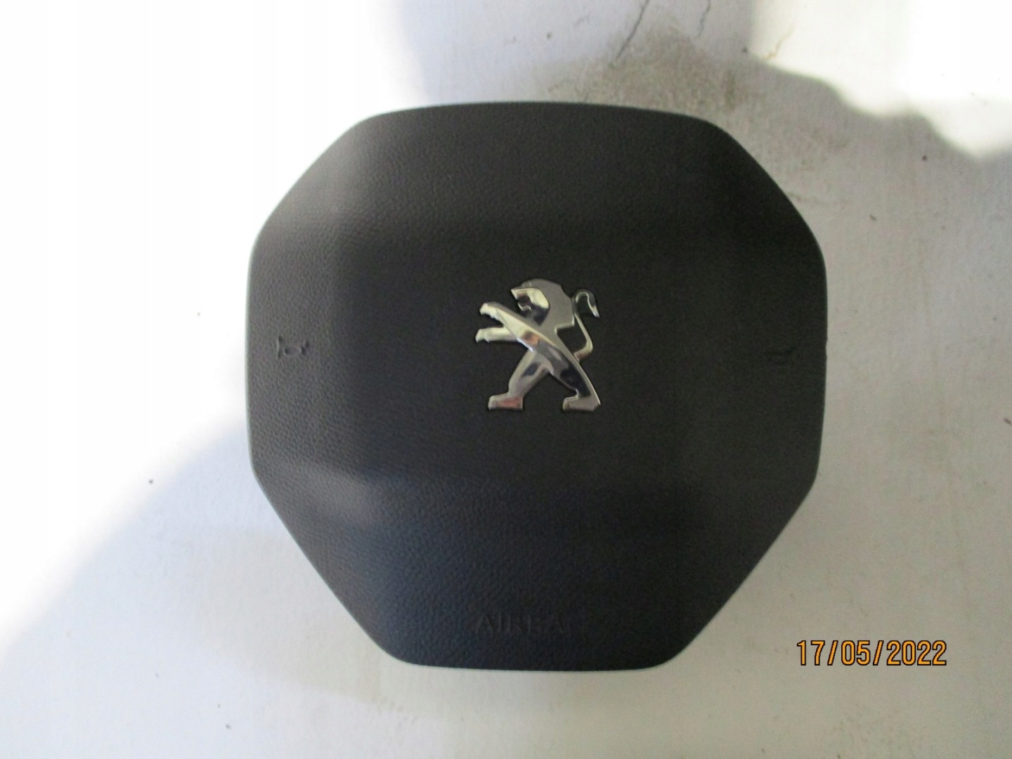 dashboard PEUGEOT 5008 II KARBON CARBON
