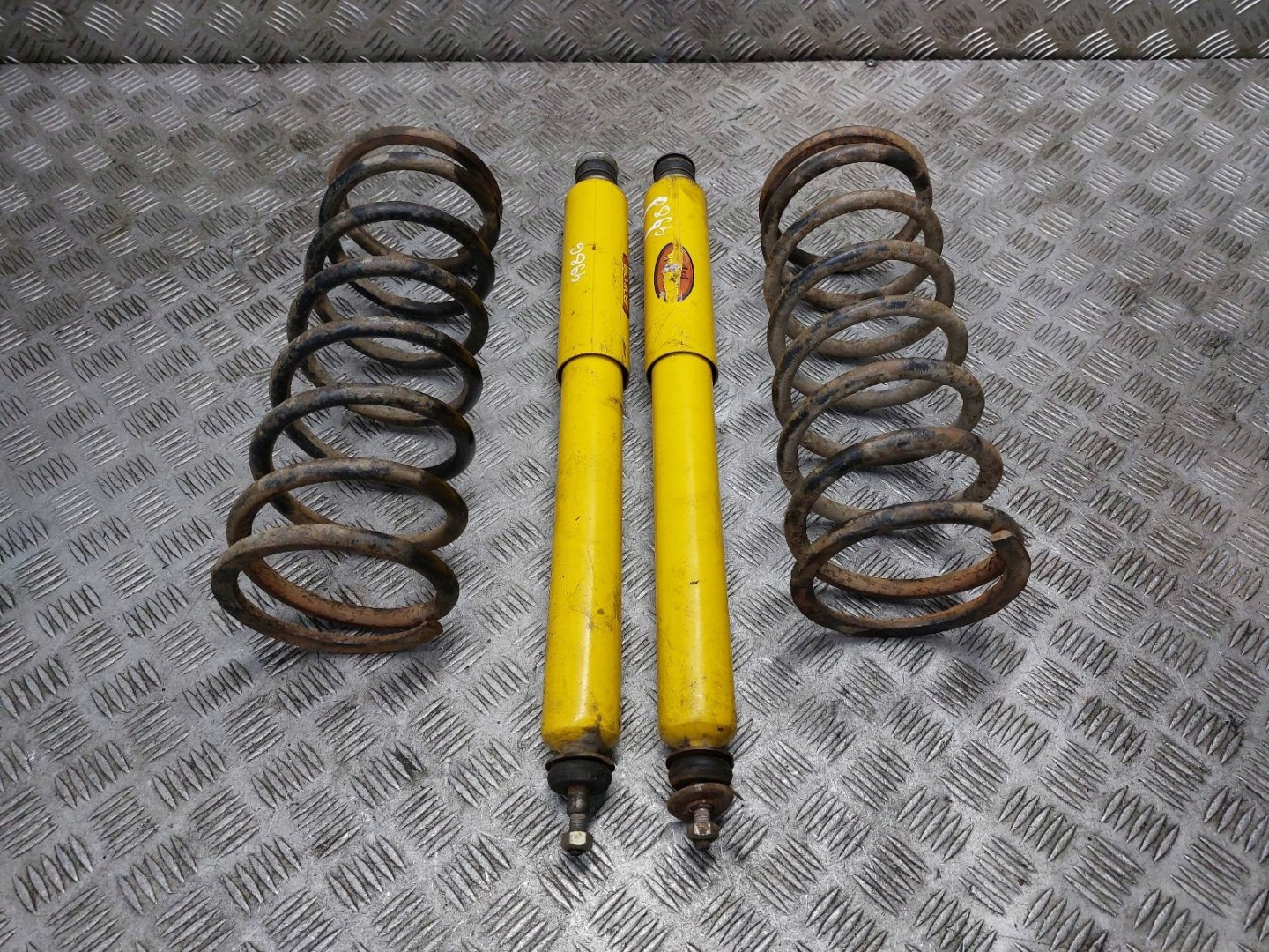 shock absorber + spring left front + right front LAND ROVER DISCOVERY and