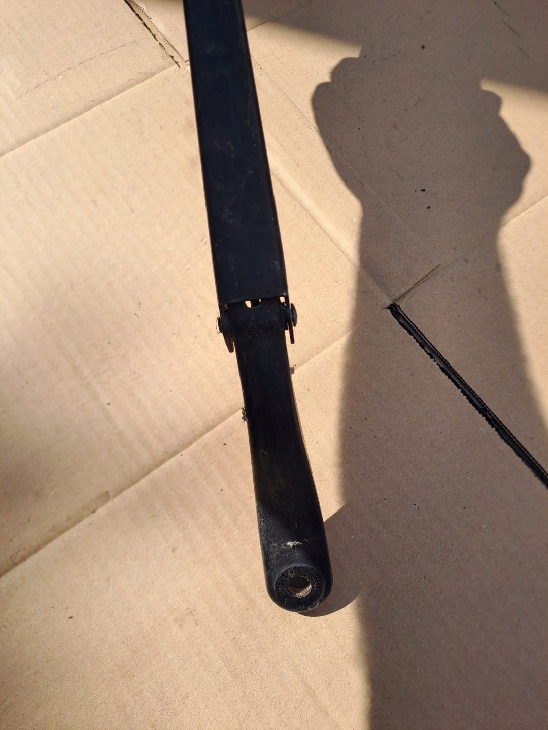 wiper arm left RENAULT MASTER III 8200734777