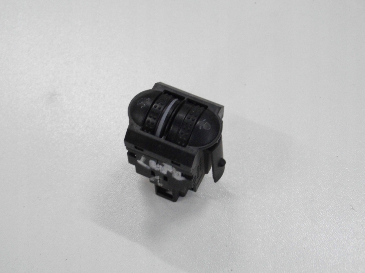 switch control of the lights VW POLO 6N 6X0941333
