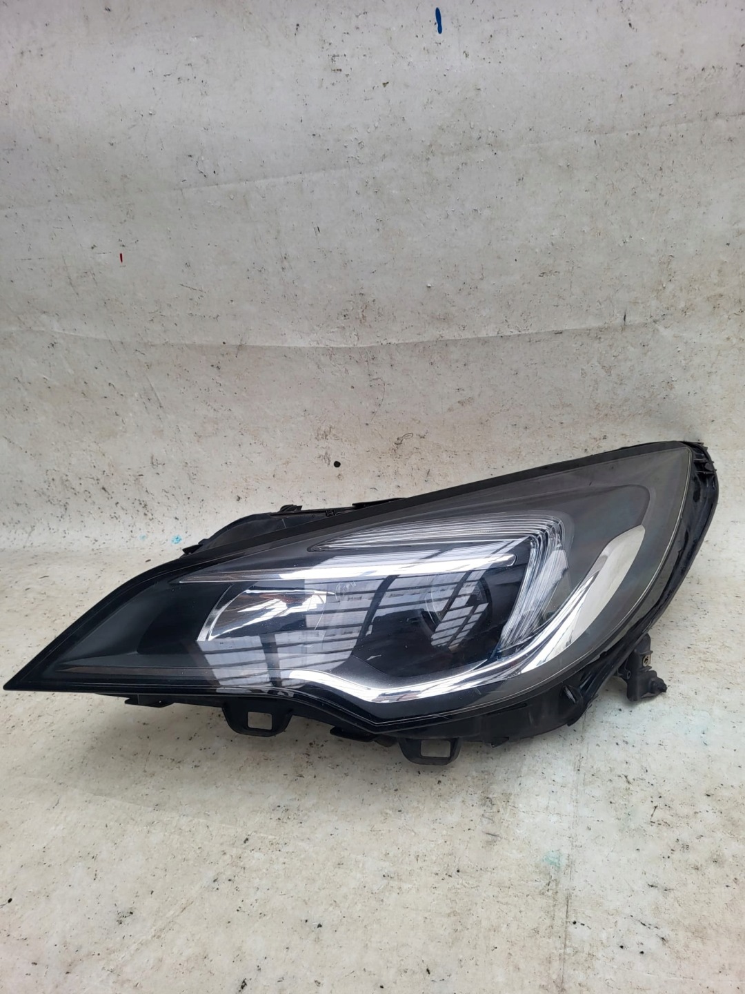 OPEL ASTRA K V 15- light left front front 39111143