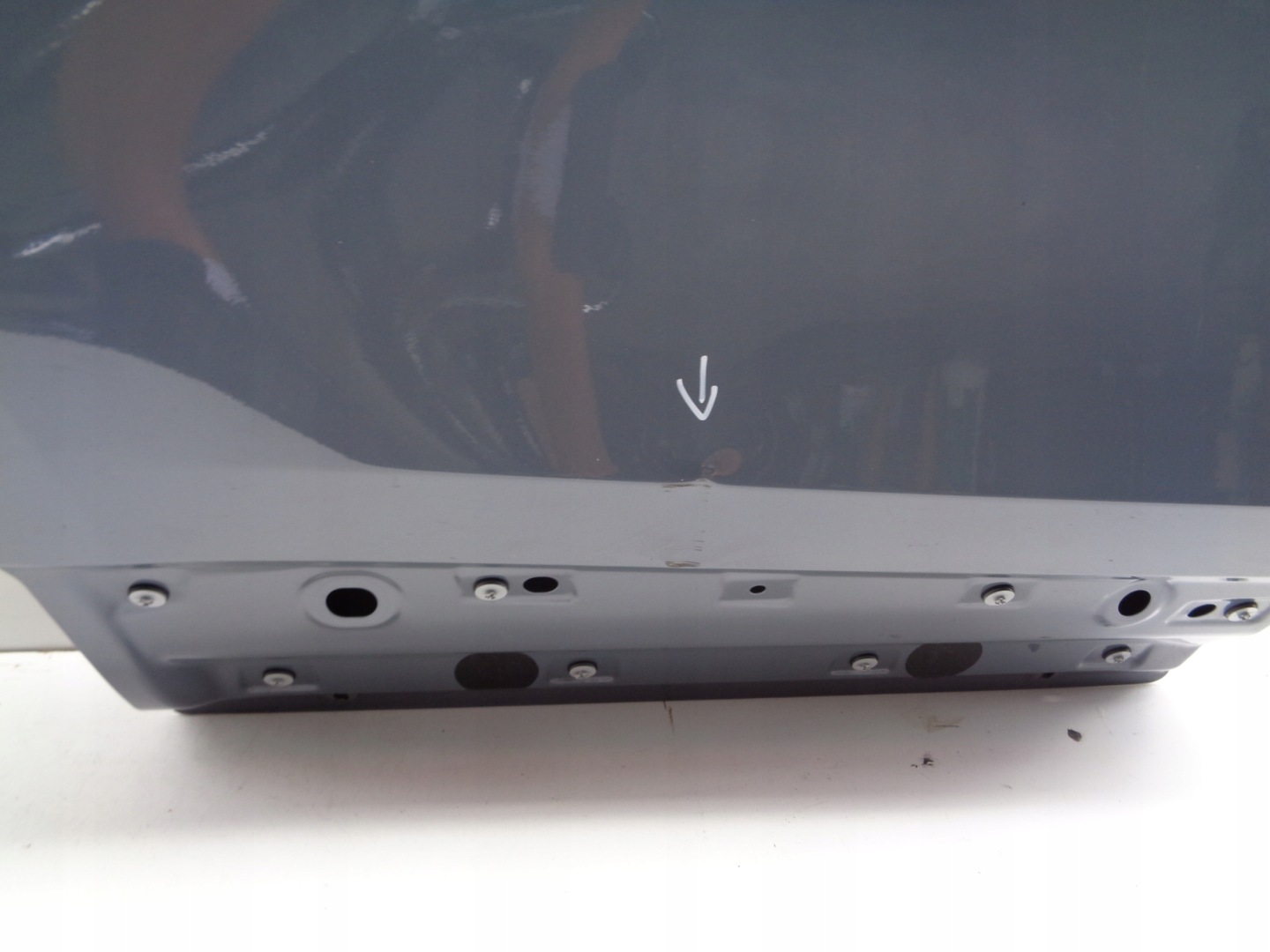 door right rear. RANGE ROVER EVOQUE II 19- NR 48064