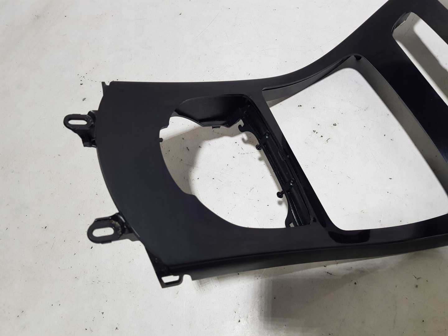 MERCEDES GLC W253 X253 DEKOR frame TUNELU PODLOKIETNIKA console central