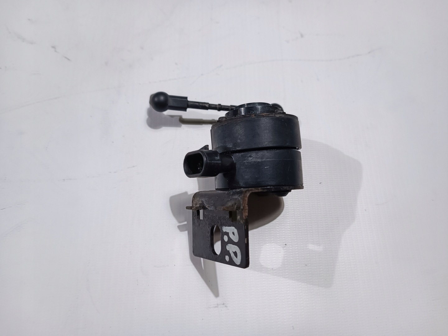 Sensor Achsträgers vorne rechts Chevrolet Corvette C6