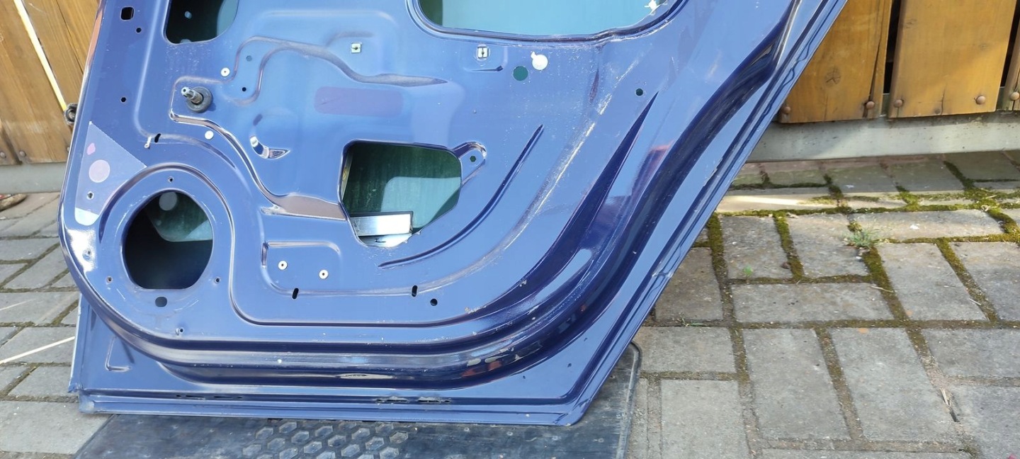 door rear part rear. left Opel Astra H kombi Z202