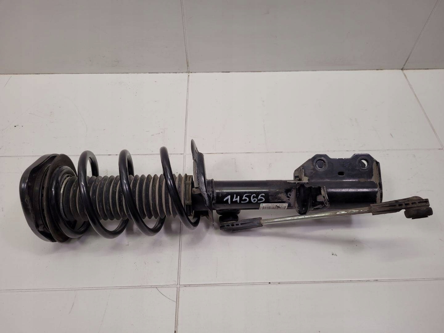 steering rod McPhersona front left side Ford Kuga 3 2020 LX61-18K001-SAD