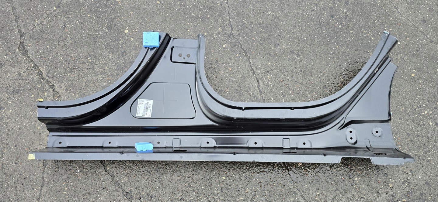 threshold pillar right PEUGEOT 2008 and 1609673780