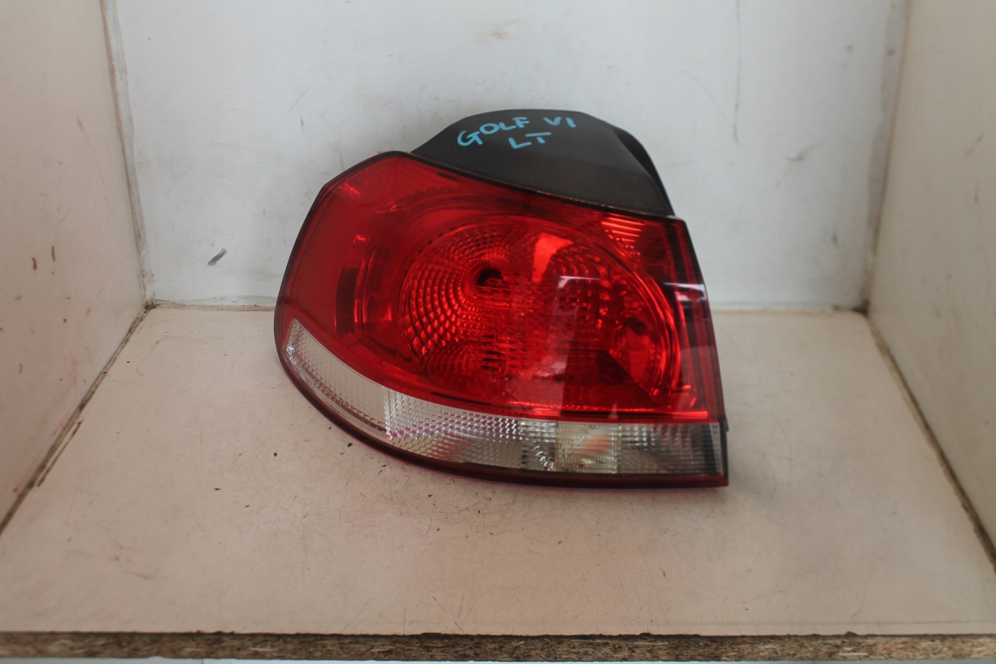light left rear part left rear 5K0945111 VW GOLF VI 08-12