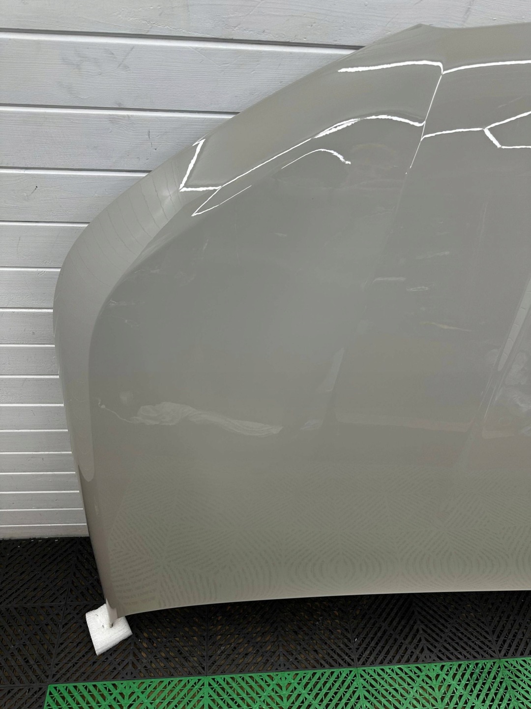 bonnet front BMW iX20