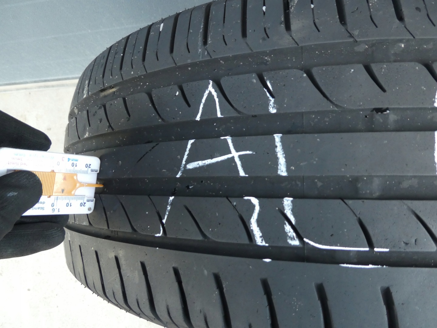 1X guma Goodride 235/50/18 2020R