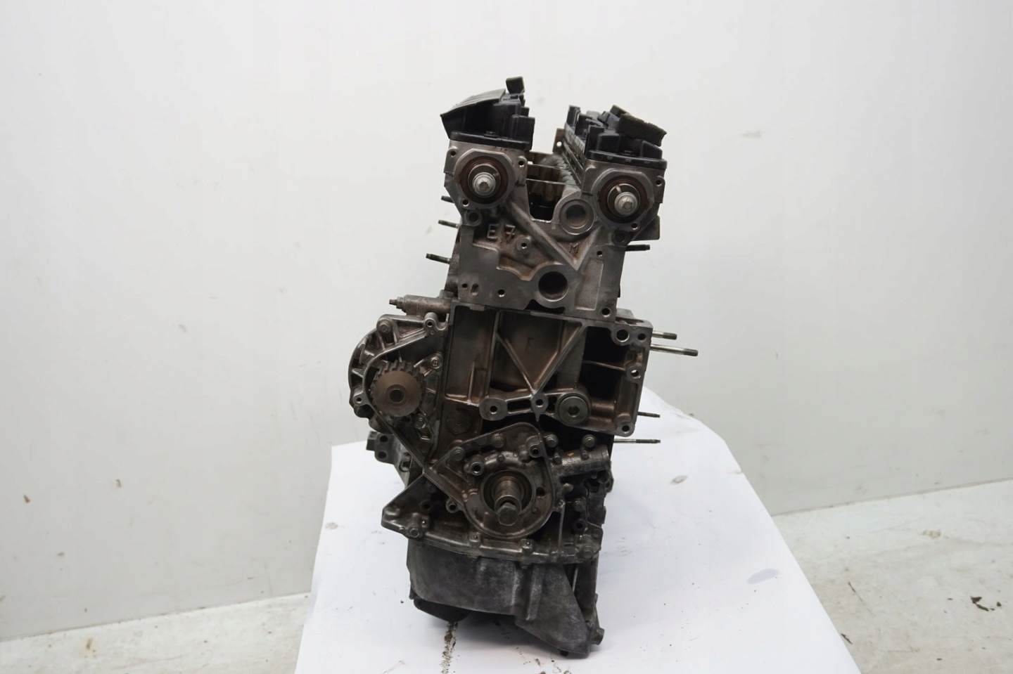 engine Benzy 6FZ 10LT04 1.8 16v Peugeot 406 EW7 01352T