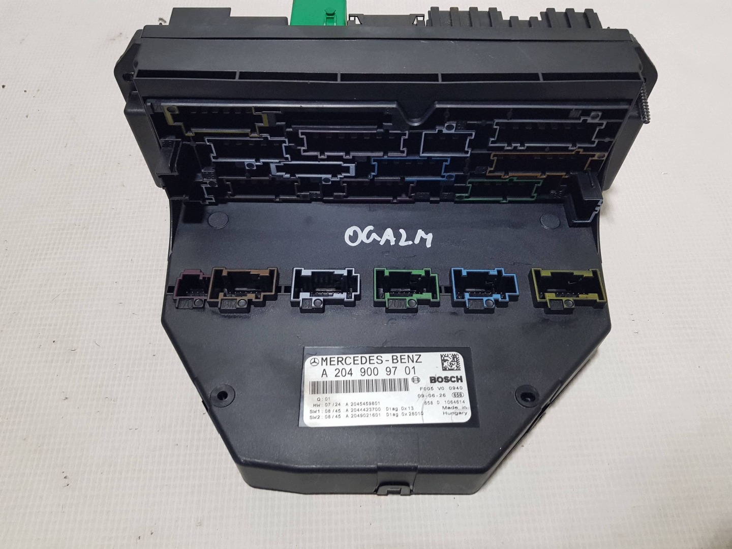 MERCEDES W204 Module fusibles Unité commande confort SAM A2049009701