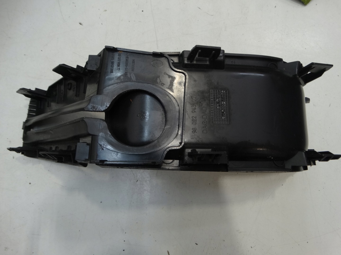 kryt elektrická brzda tunelu CITROEN C4 CACTUS 9802293877