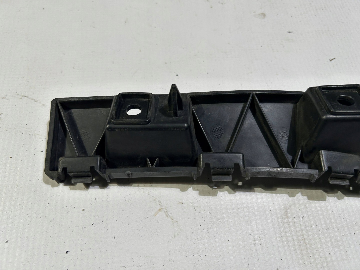 Support plaque Poignée Support Droite Pare choc Avant Avant Ford Mustang 2015
