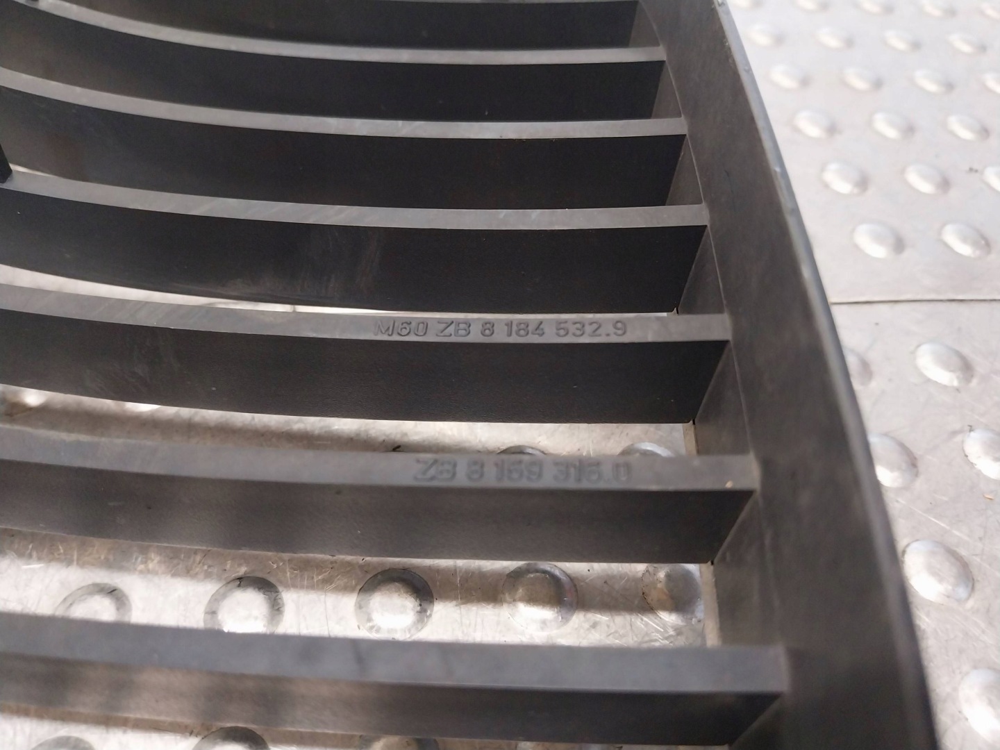 CHROM grille grill kidney grille left 8184532 BMW 5 E39