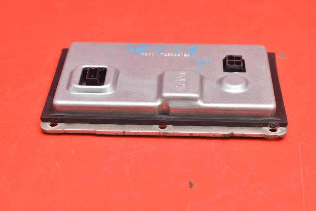 control unit XENON KSENON right 73010157F RENAULT LAGUNA 2 II 01-05