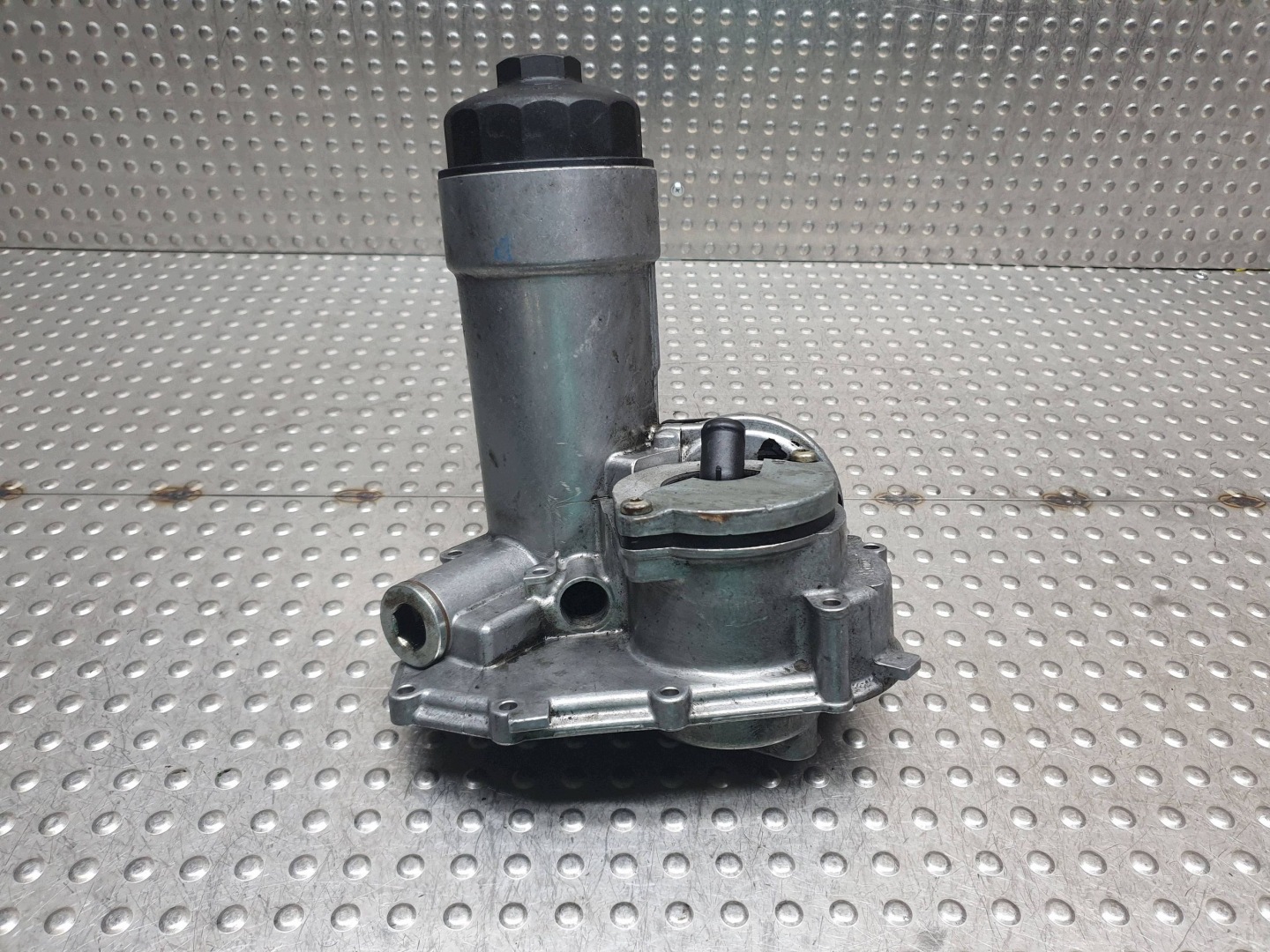 oil filter holder 059115405C AUDI A6 C5 PASSAT B5 SUPERB and 2.5 TDI