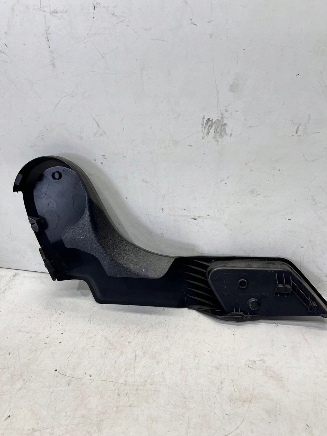 cover spoiler seat left AUDI Q5 FY 80A883857