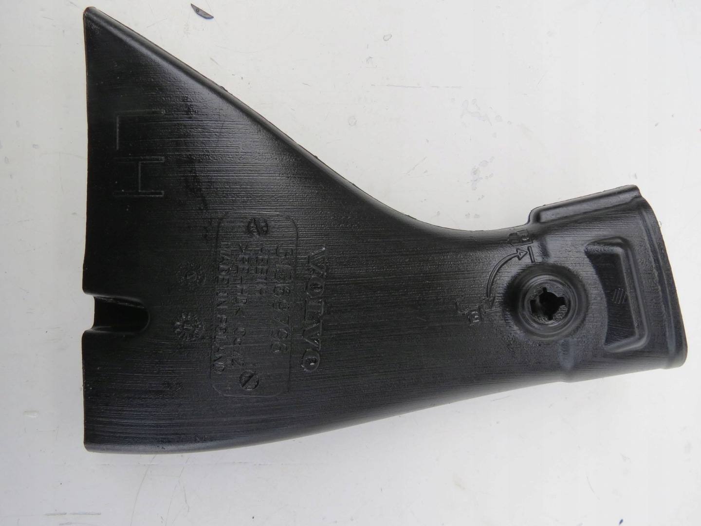 pipe air hose left VOLVO S90 2.0 V90 31369796