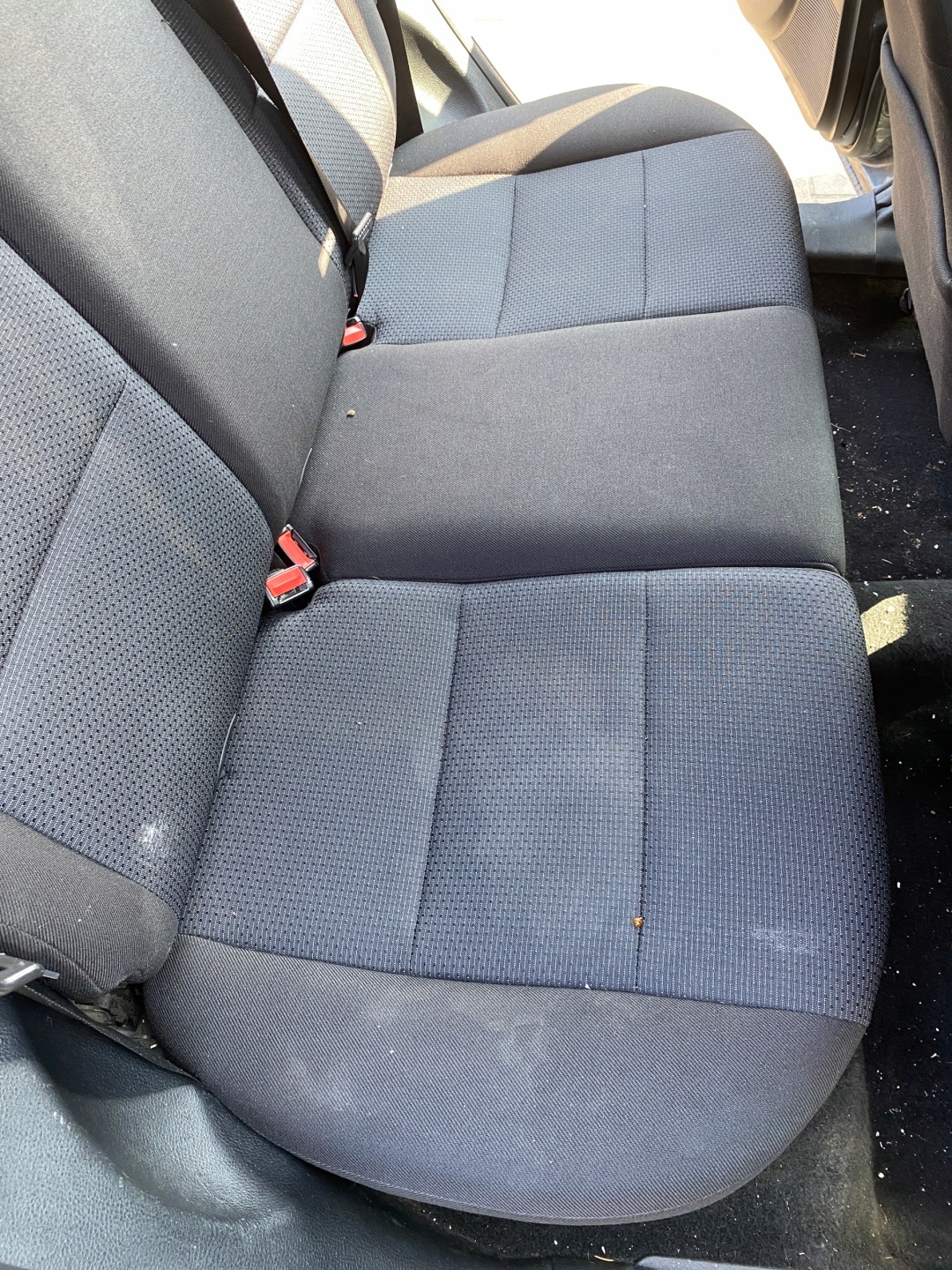 Mazda 2 1 und FL 02-07 Sitz hinten heck