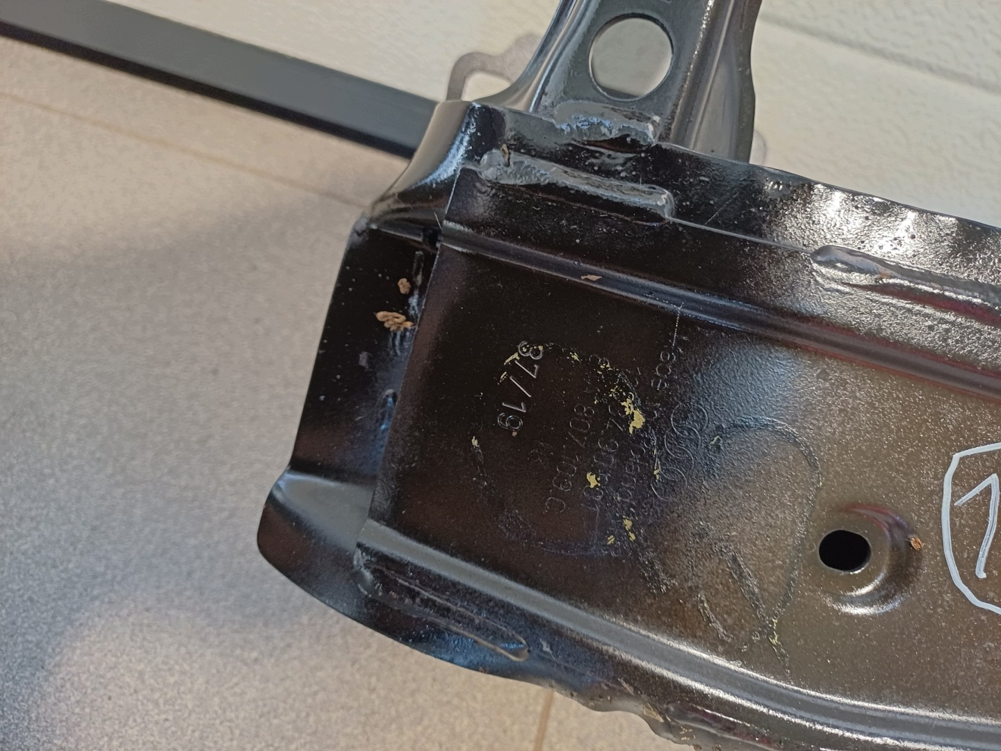 träger vorne vorne AUDI Q2 81A 81A807109C