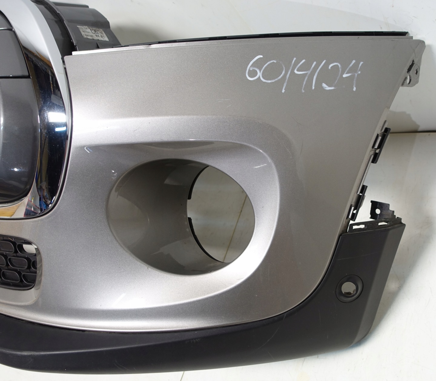 MINI COOPER SE F55 F56 7499533 2019- below 4 PDC bumper front front