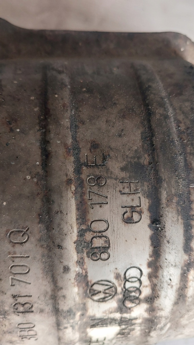 VW PASSAT B5 1,9 TDI catalyst 3B0131701Q 8D0178E