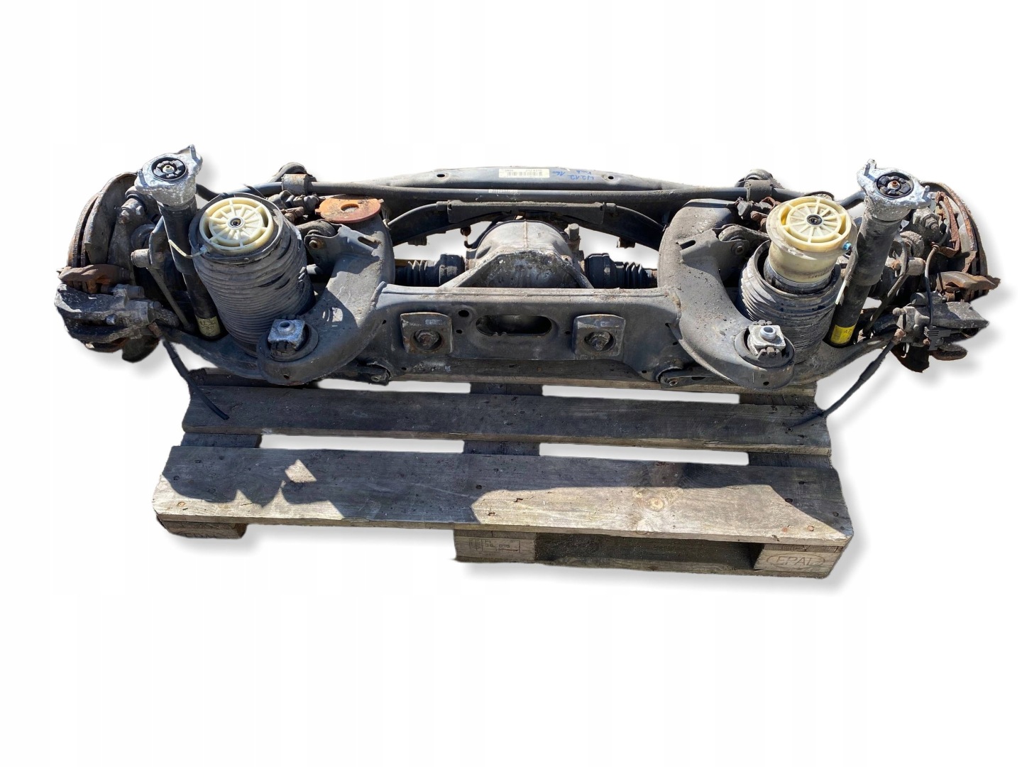MERCEDES E W212 LIFT KOMBI 3.0 complete sider sususpension rear part diff 4MATIC
