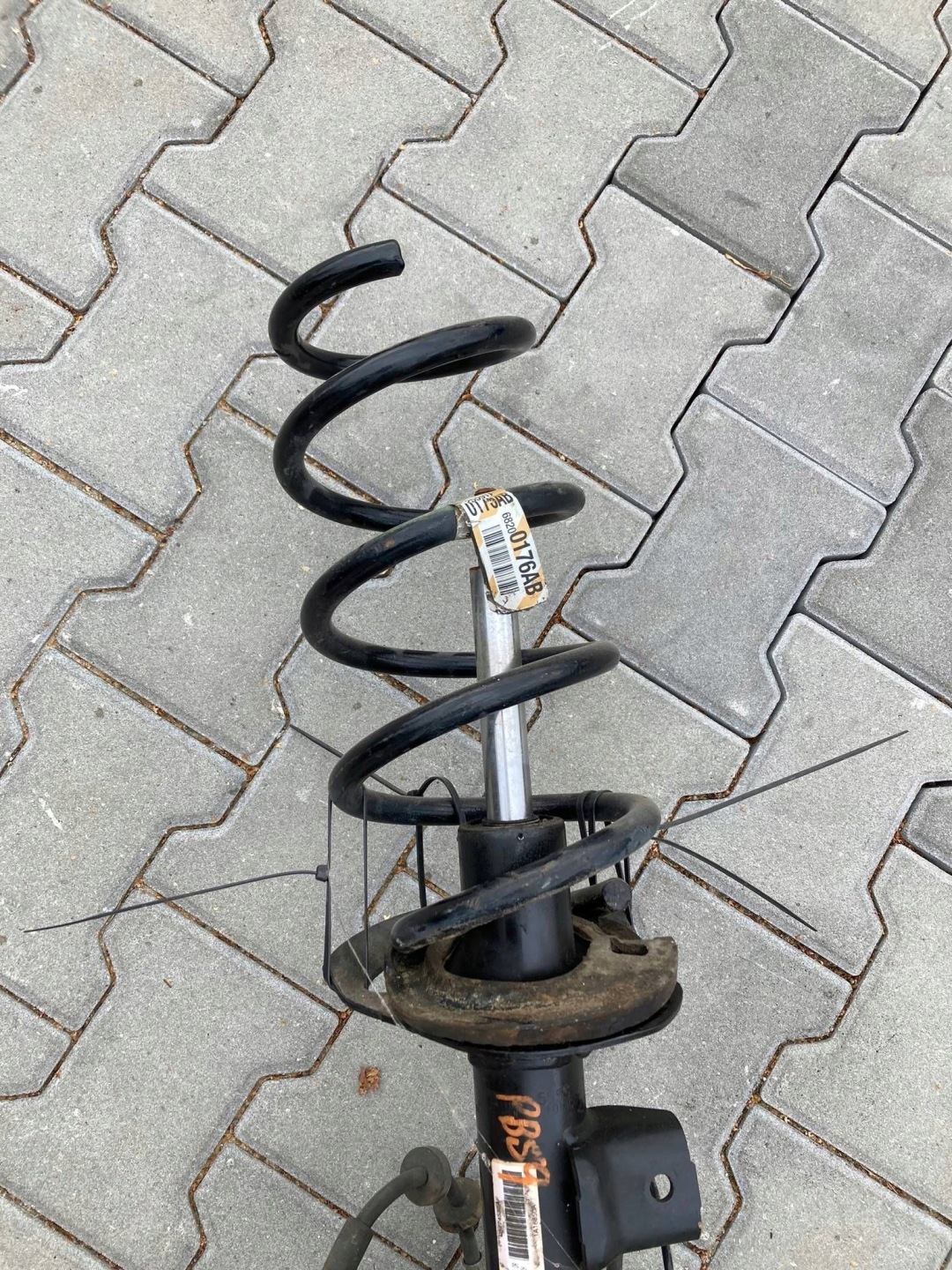 JEEP CHEROKEE KL 3.2 13+ TRAILHAWK swing right front