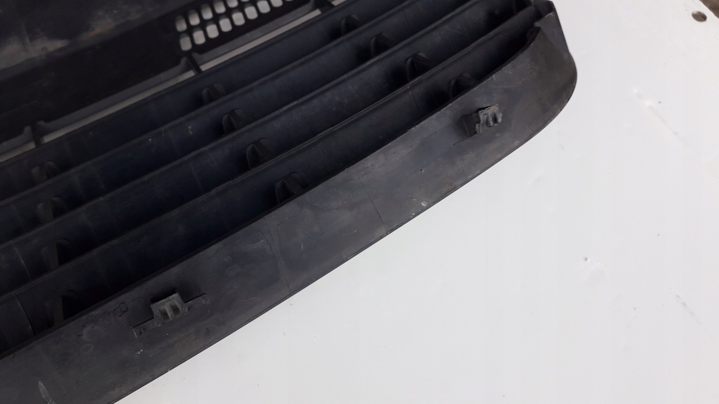 GRILLE VW T5 7H 7H0807101