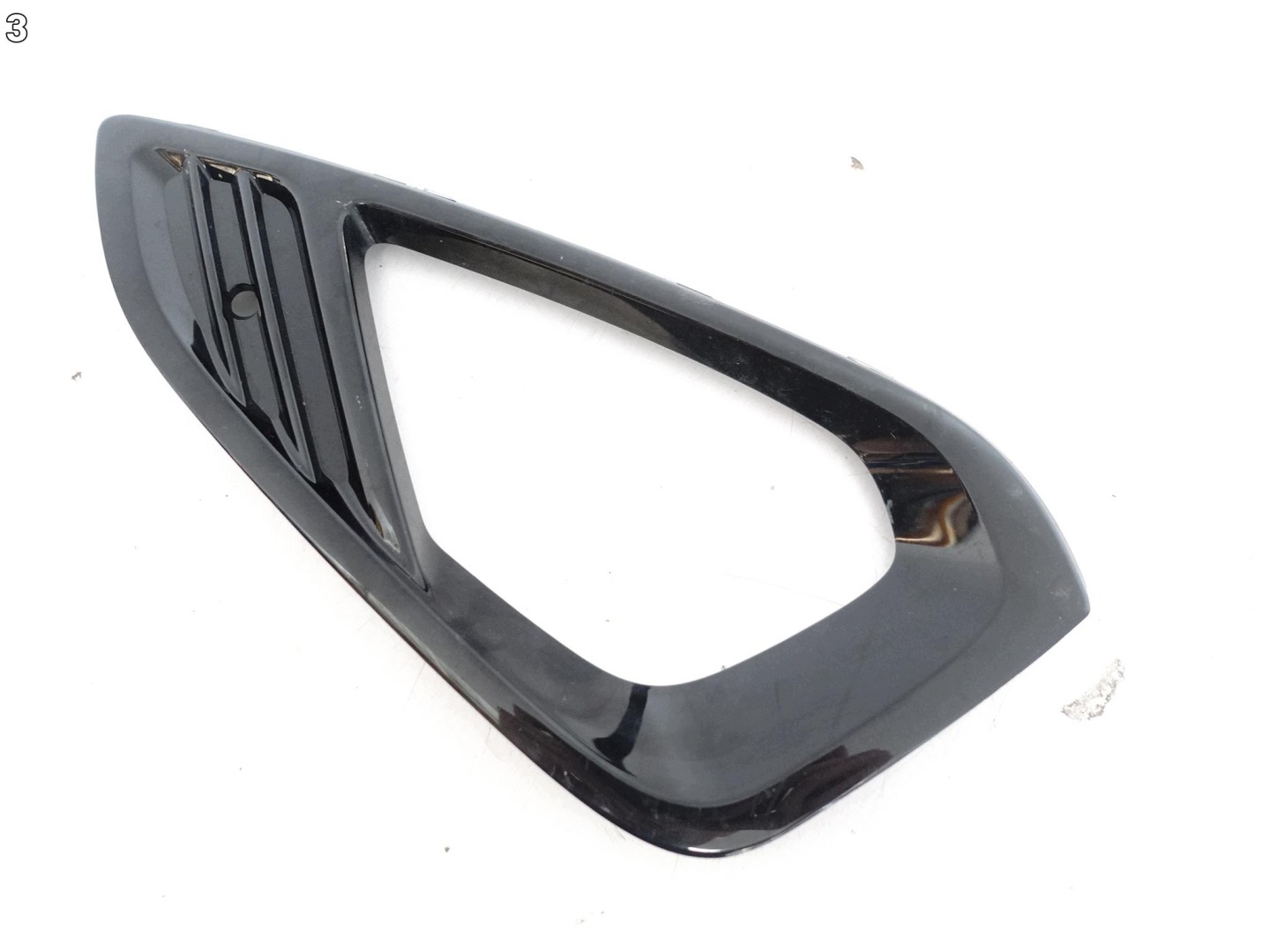 FORD FIESTA MK8 VIII VII B479 17- grid grille frame bumper front left