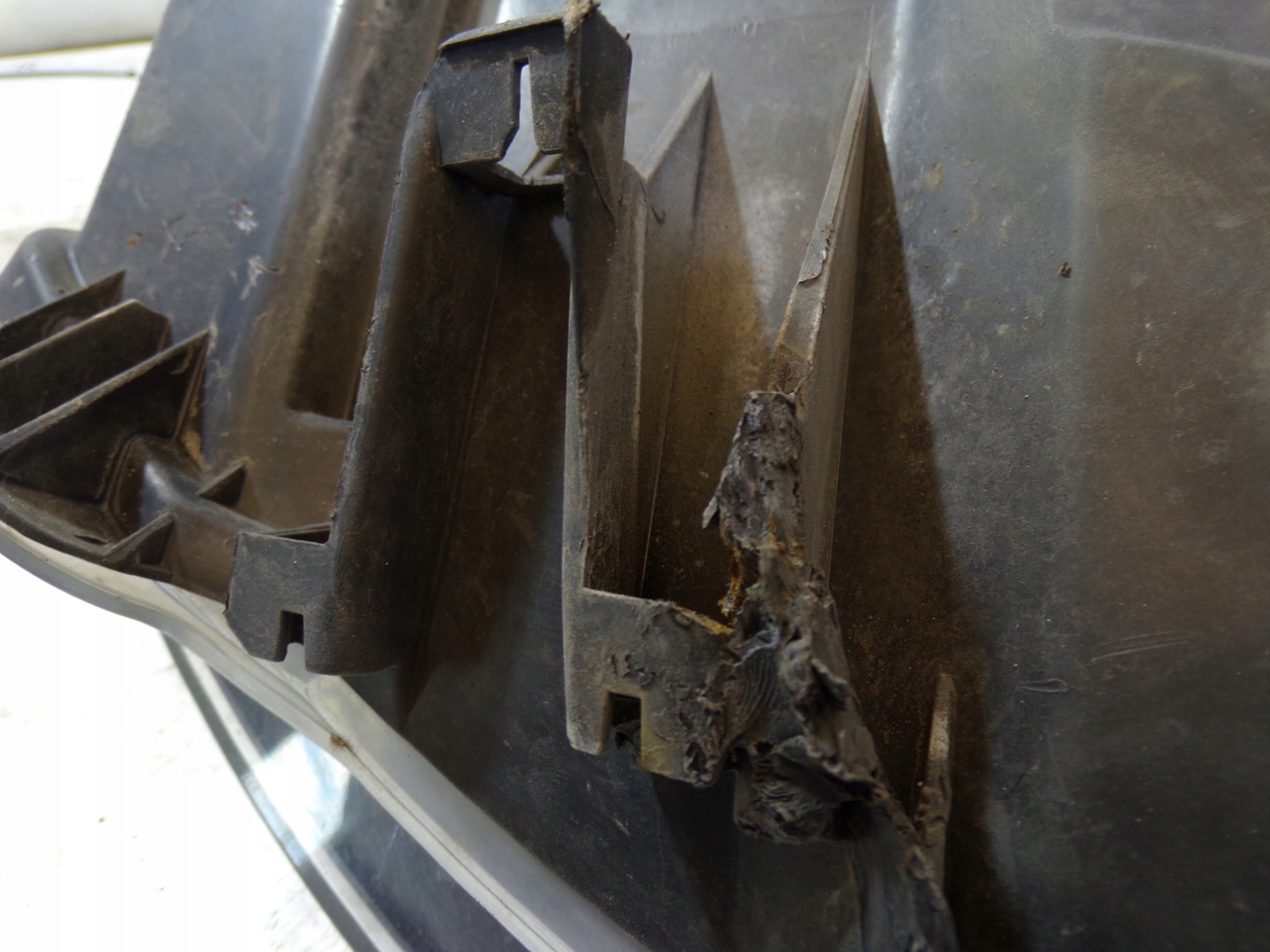 light front front left CITROEN C4 1 and (K1) (3)