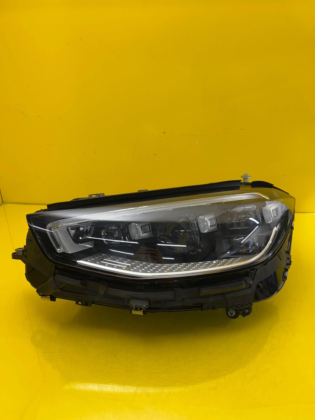 light left front Mercedes s-class W223 A2239062705
