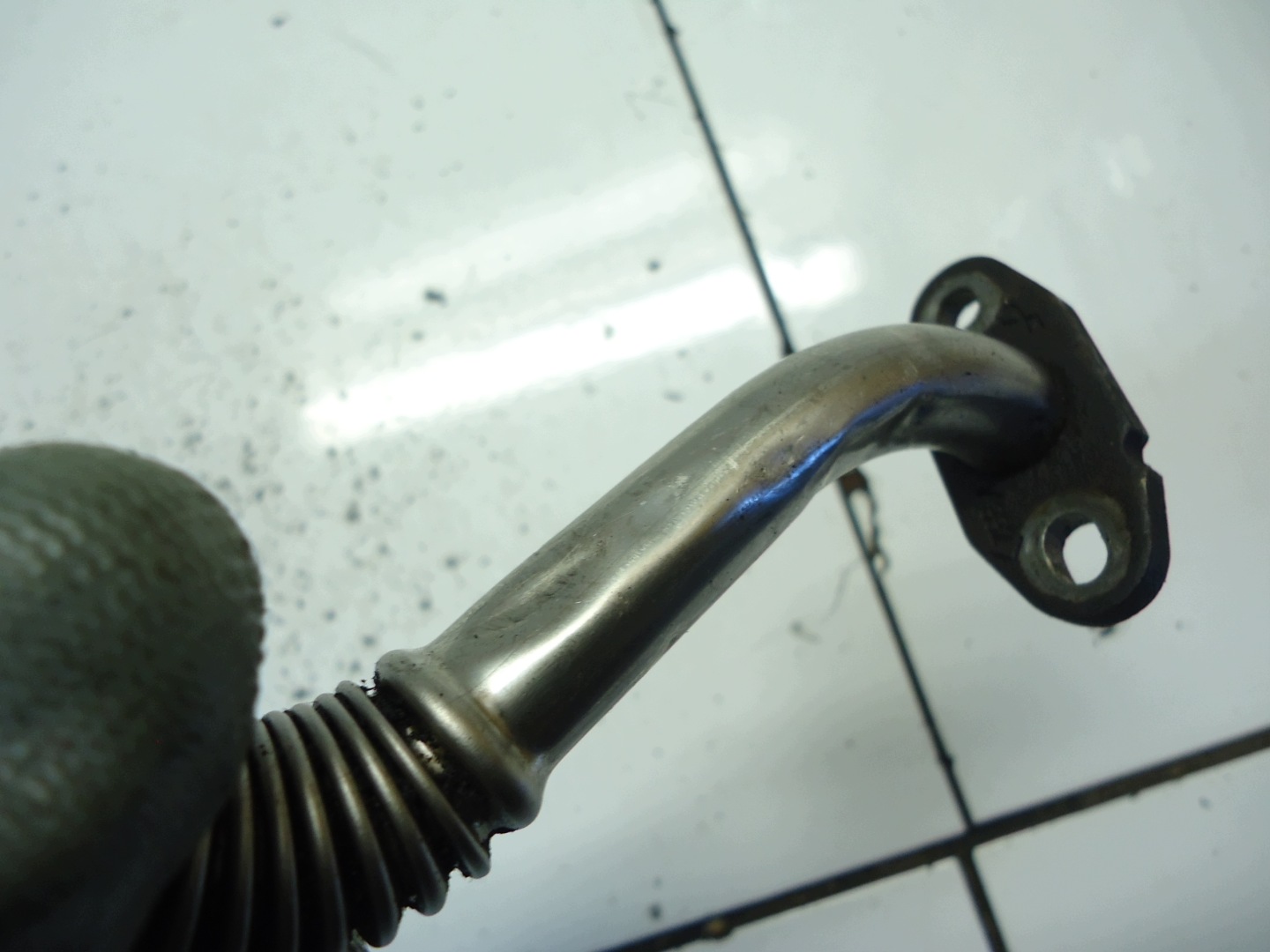 RENAULT MASTER 2.5 DCI G9U trubka oleje TURBINY