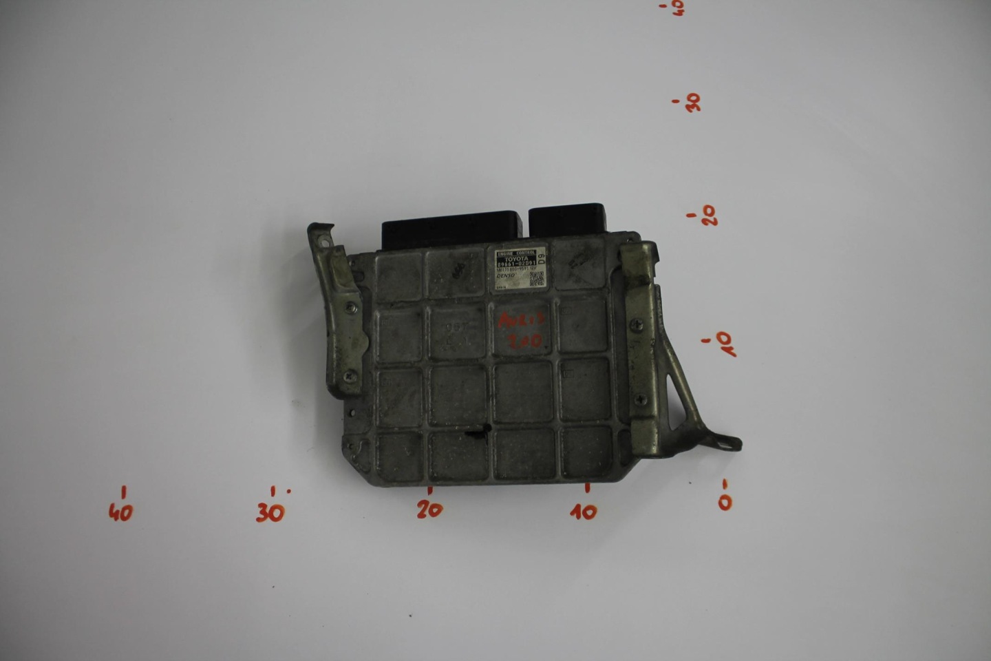 computer Motore 89661-02D91 AURIS e 2.0D 06-09