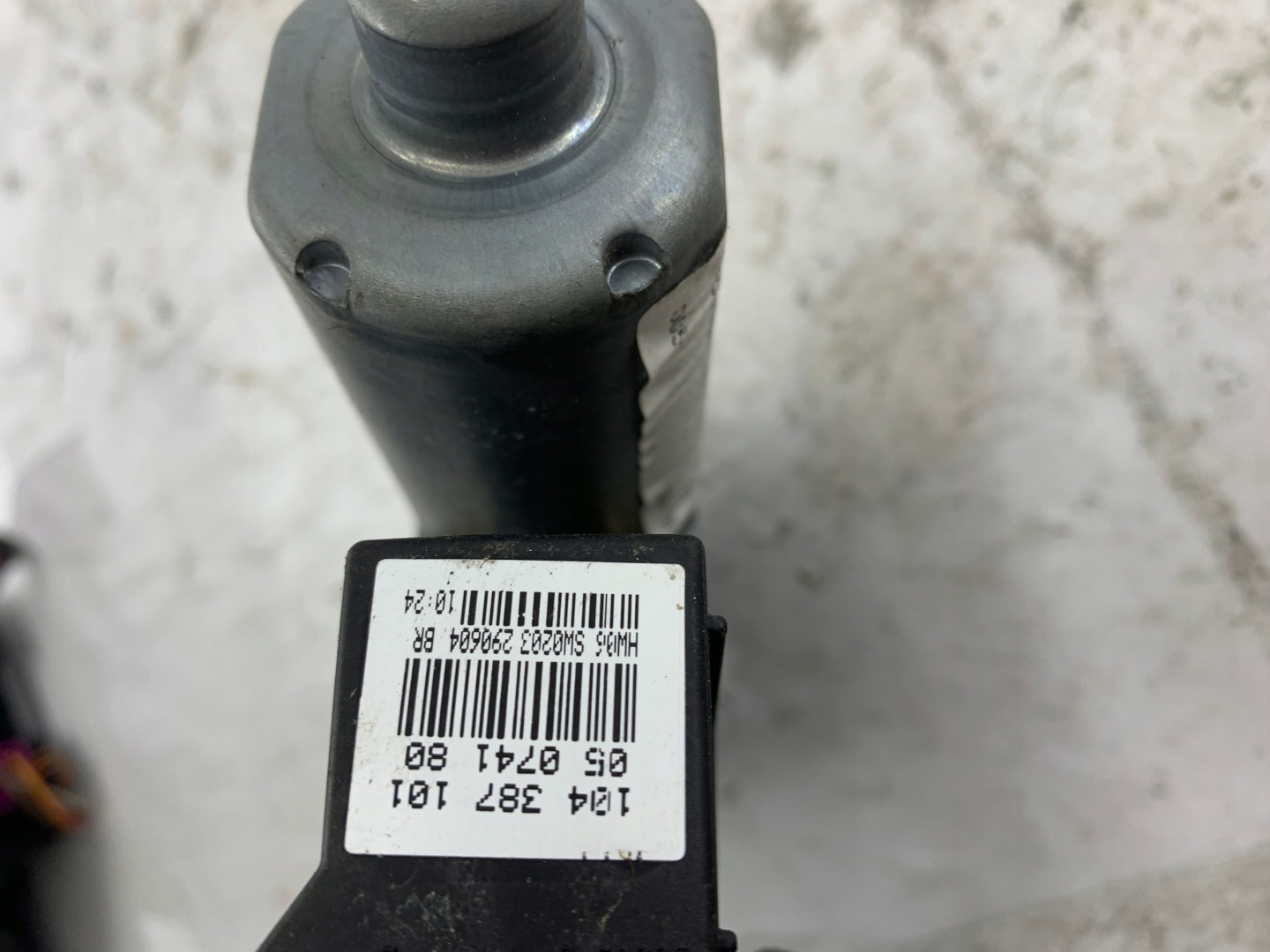 VW POLO 9N IV mini motor windows left rear part 6Q5839751E