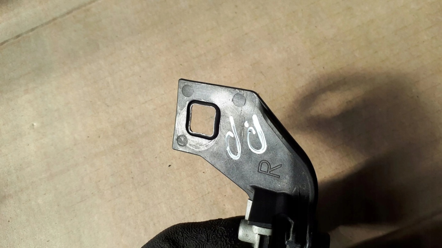 S7 4G A7 bracket holder lights right front