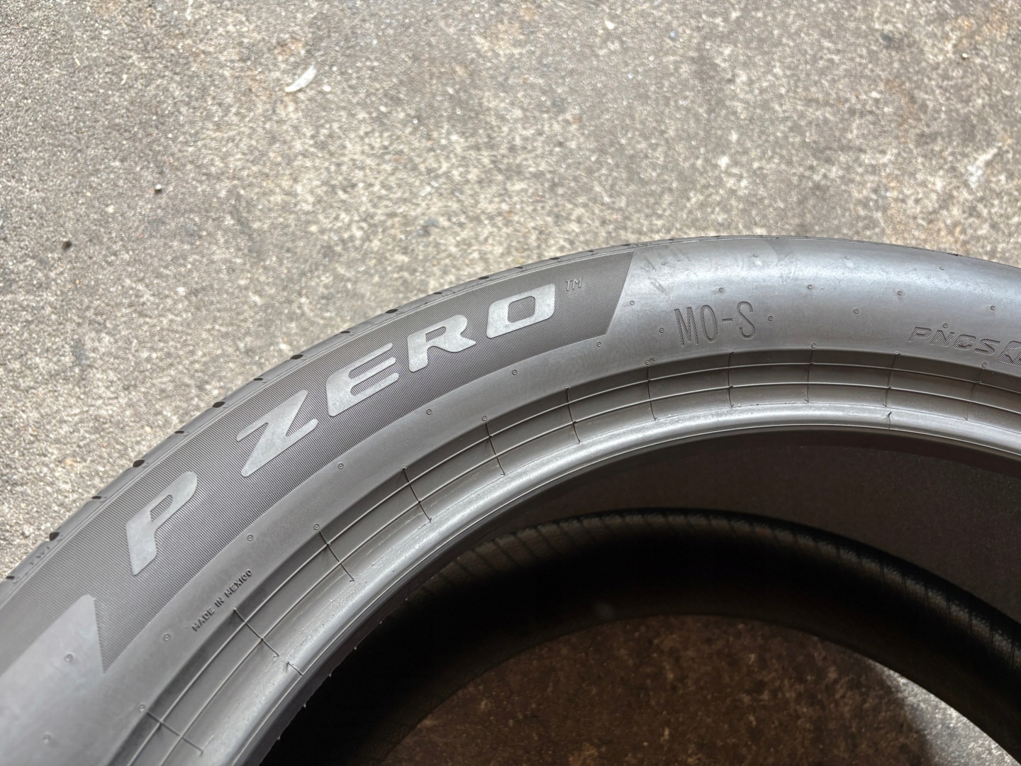 caoutchouc été 315/40R21 111Y Pirelli P ZERO 7mm 2024r