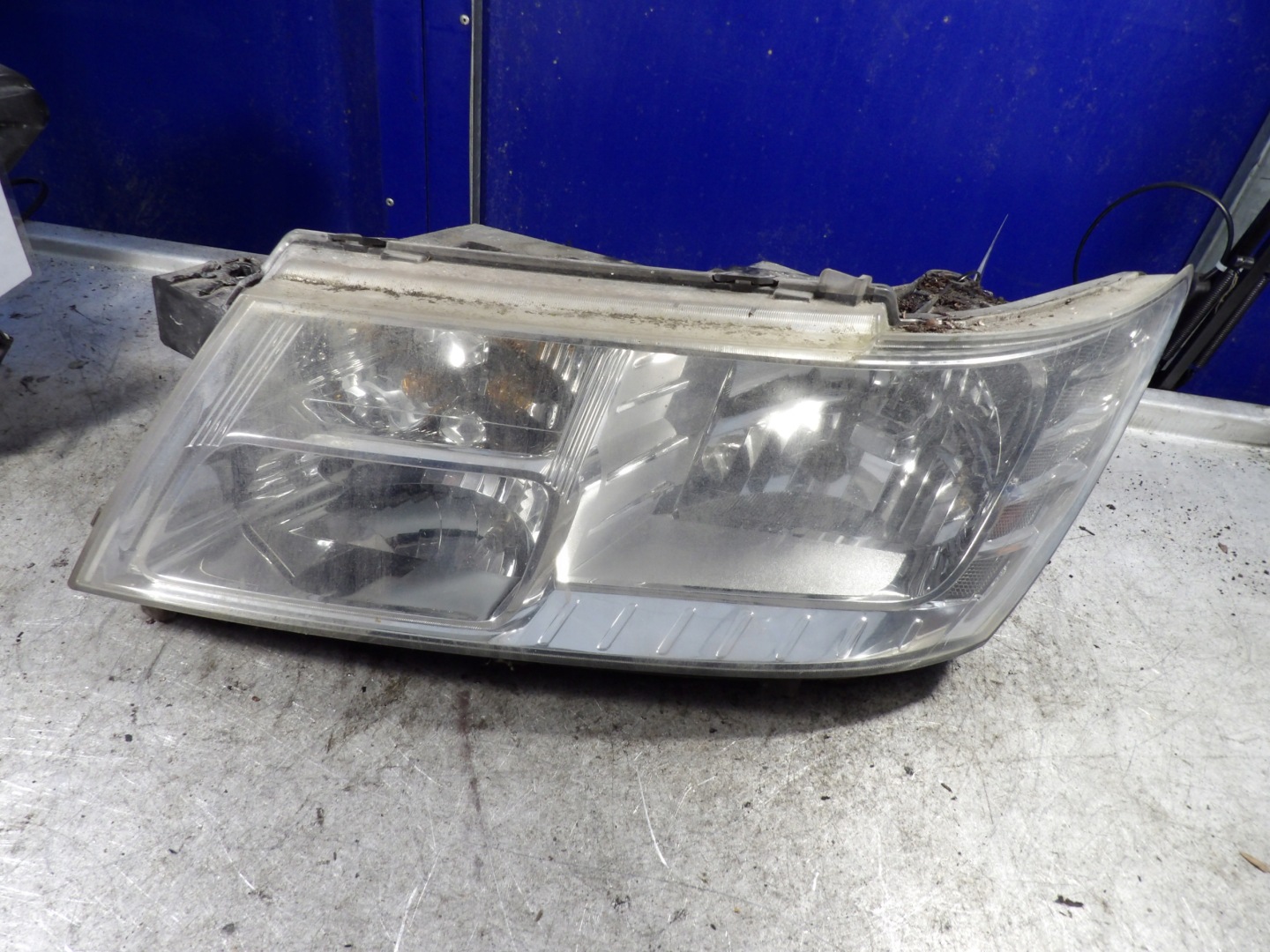 Dodge Journey light front left 05067787AA
