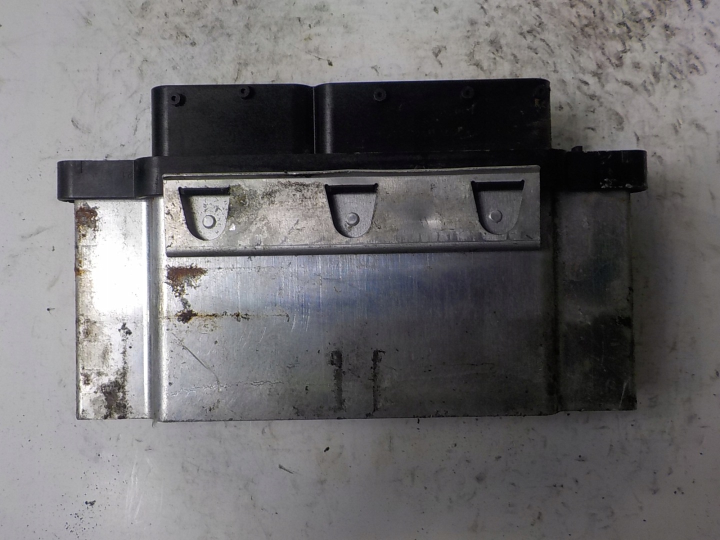 SKODA computer control unit 04E907309CB 0261S14671