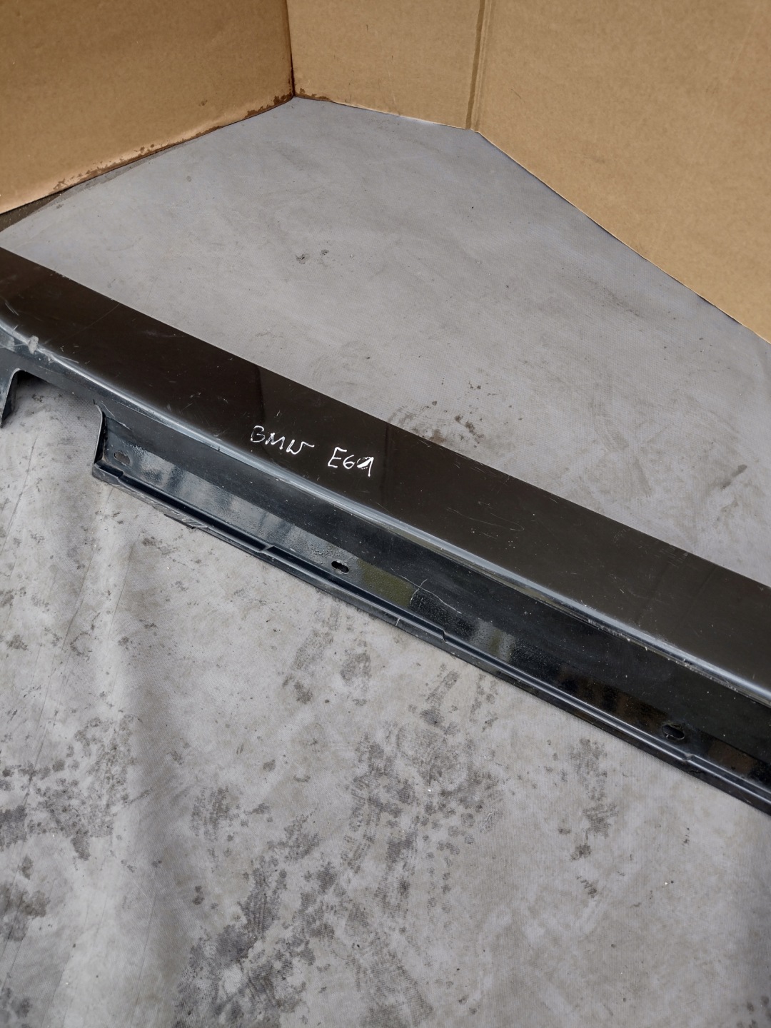 moulding threshold left BMW E61 OE 7033759