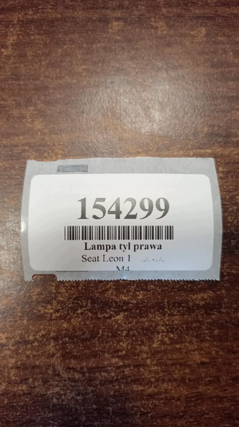 SEAT LEON and light right rear part 1M6945096A