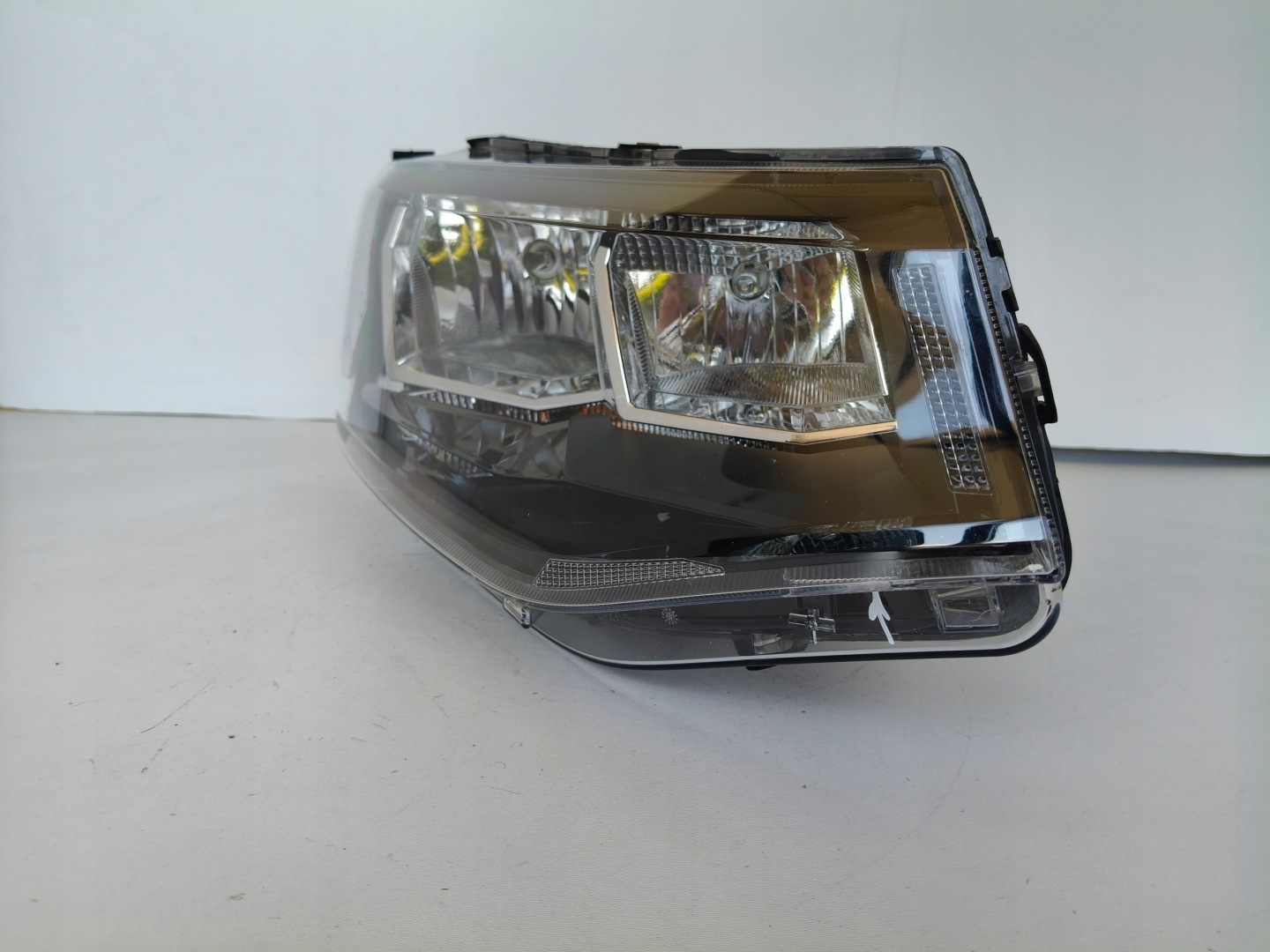 Licht rechts REFLEKTOR VW CADDY 2K 2K8 20