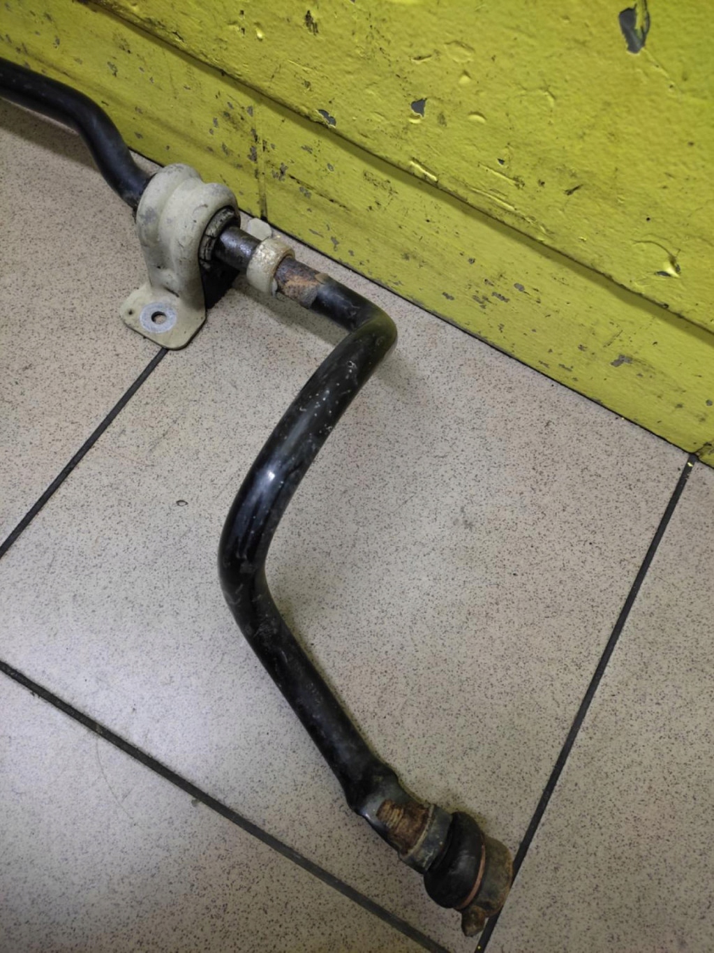 RENAULT KANGOO II 1.5 D STABILIZATOR front 8200617861