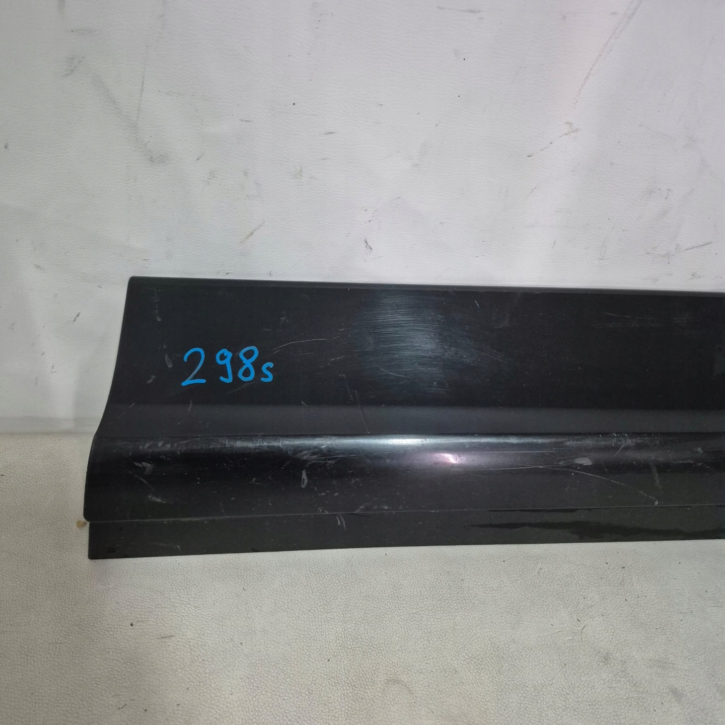 AUDI Q7 -> moulding cap door right front front right 4L0853960A/B