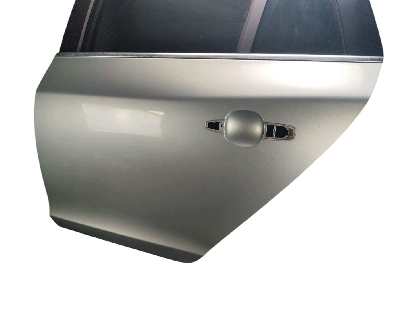 tür links heck VOLVO V60 und (2010-2013) code LAKIERU 477-46