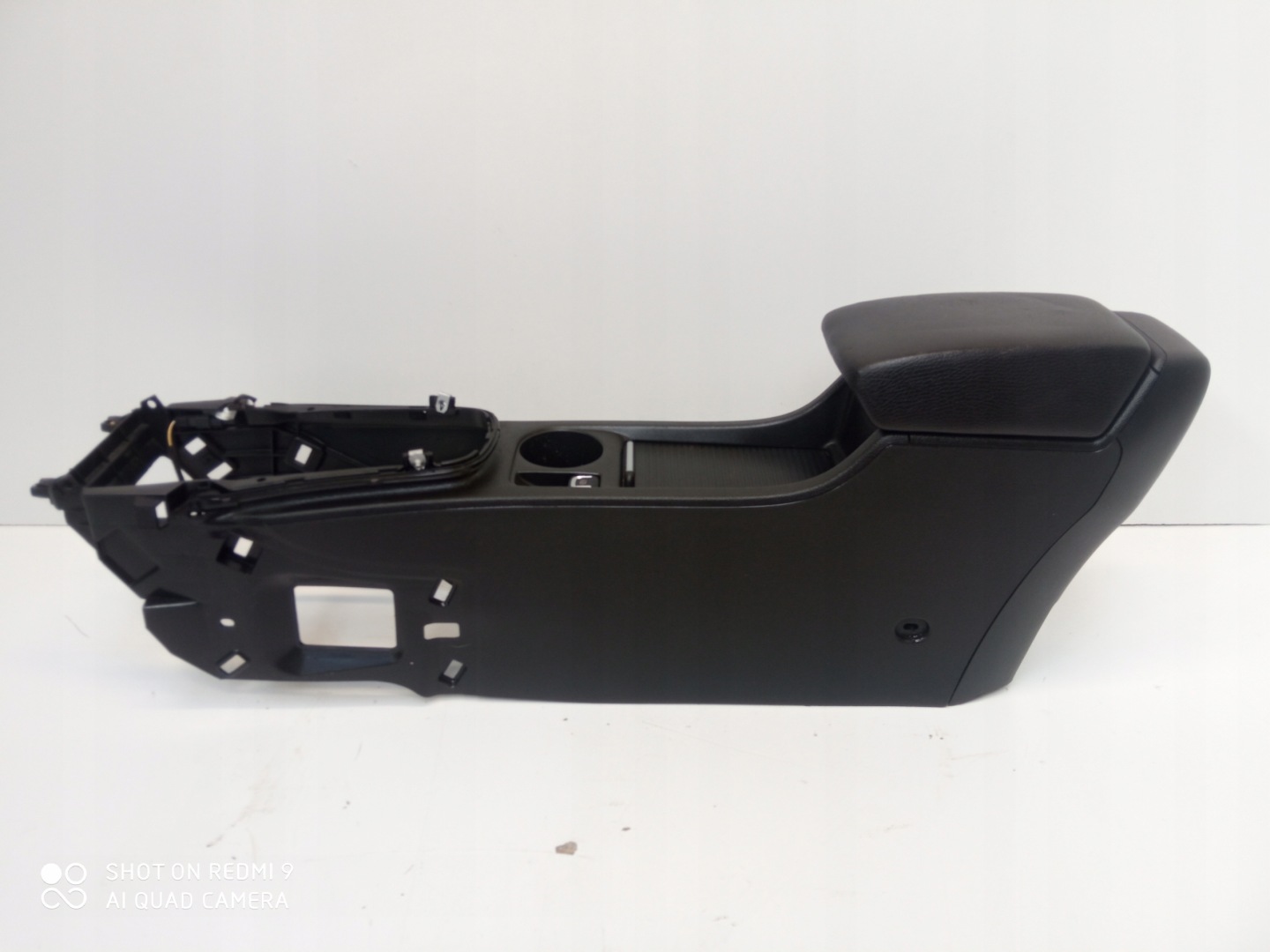 OPEL ASTRA J TUNEL central armrest leather EU