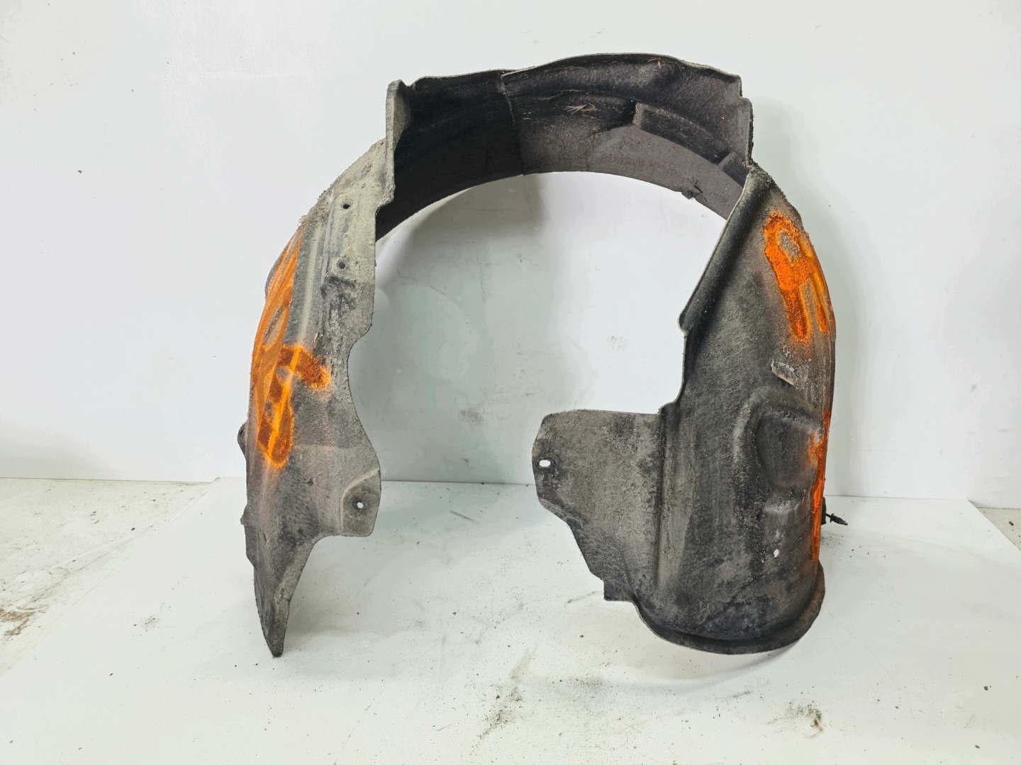 mudguard MATERIALOWE right front AUDI A6 C6 LIFT 3/26